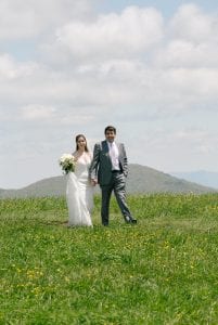 Father walking his daughter down the aisle at max patch